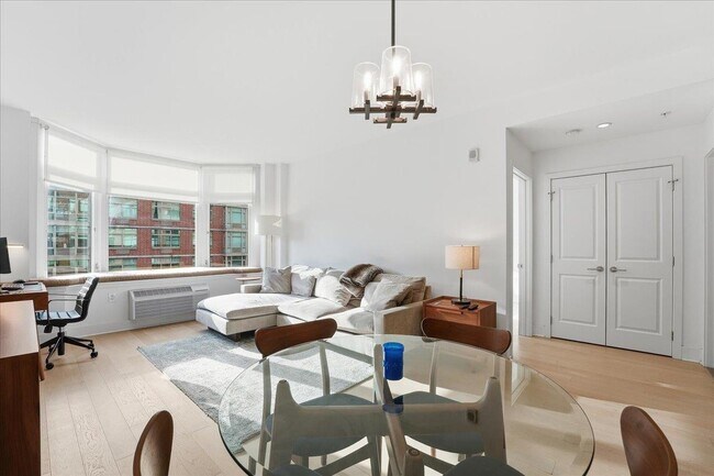 Photo - 1400 Hudson St Unit 412