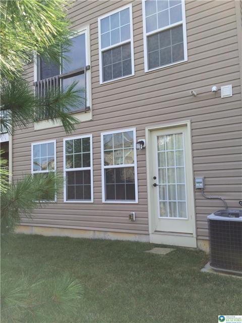 Photo - 1073 Sparrow Way