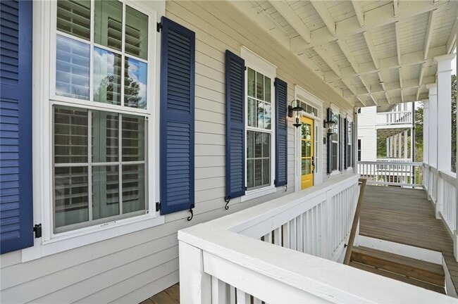 Photo - 1254 Six Sisters St