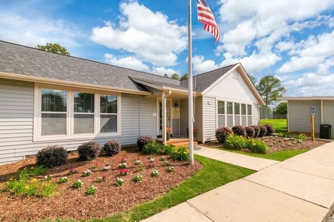 Windtree Apartment Homes