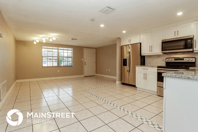 Photo - 9226 Rainbow Ln