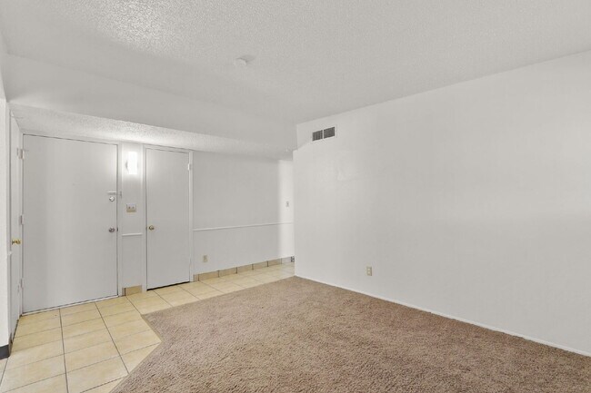 Photo - 5440 Viceroy Dr