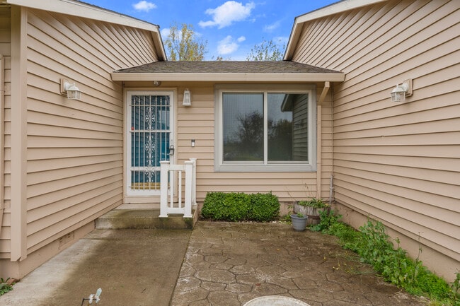 Photo - 3036 SE Lewis Ct