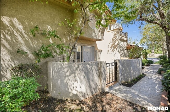 25845 McBean Pkwy