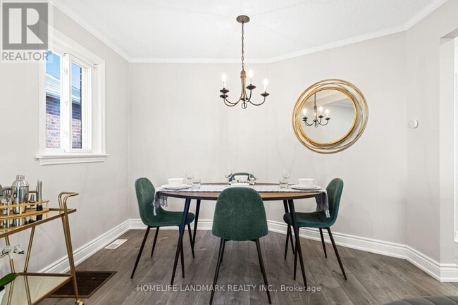 Photo - 107 Parklea Dr