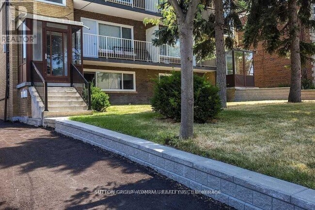 Photo - 77 Garthdale Ct Unit 2
