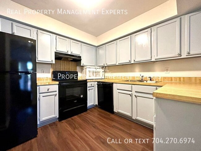 Photo - 5718 Dockside Dr