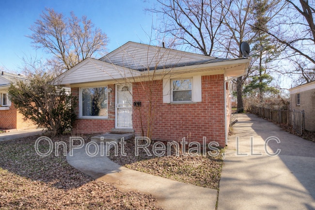 Photo - 15378 Wormer Ave