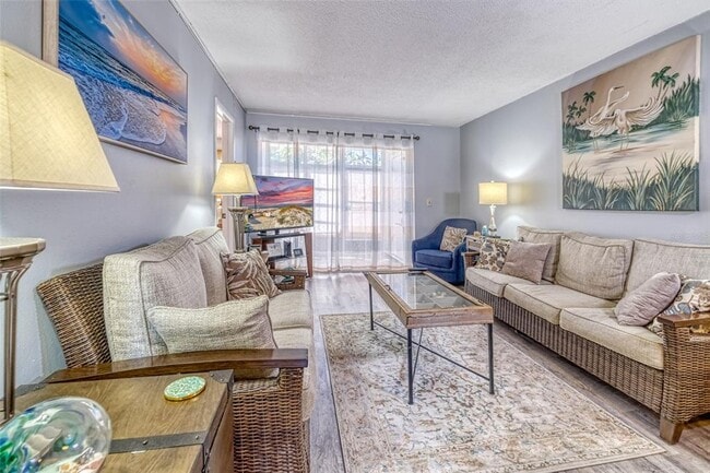 Photo - 13714 Mission Oaks Blvd Unit 13714