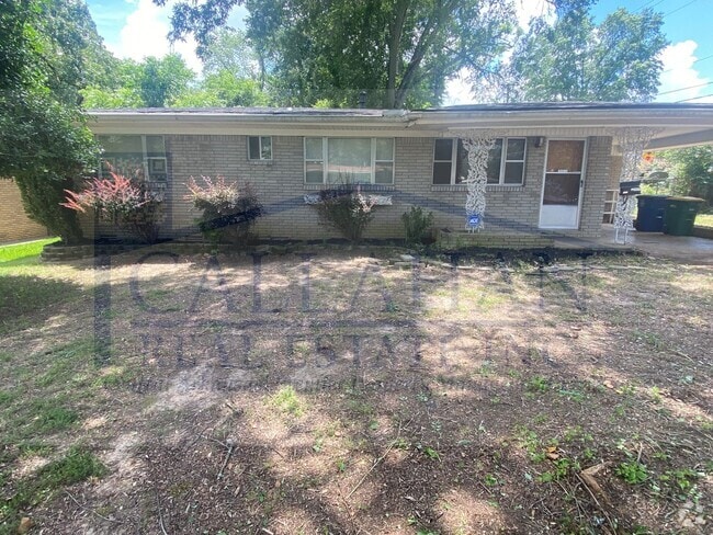 Building Photo - NLR 3 Bedroom Home