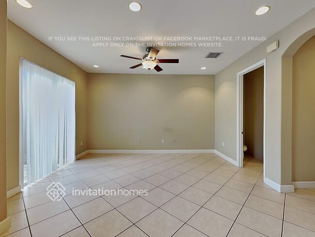 Photo - 4432 Arabian Way