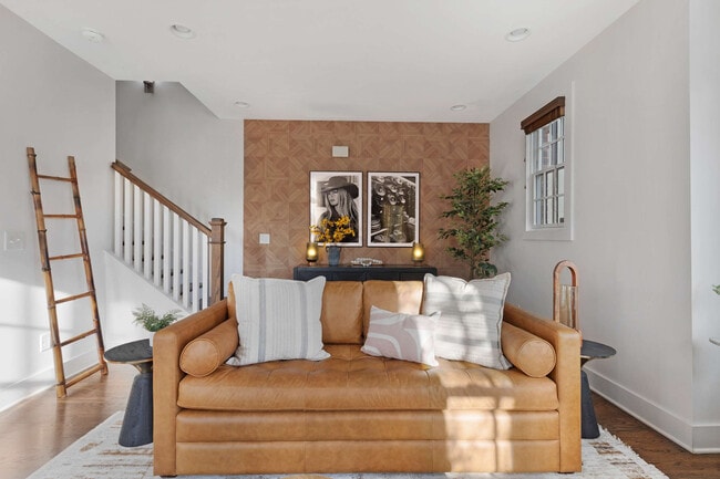 Photo - 1015D 12th Ave S Unit ID1097593P