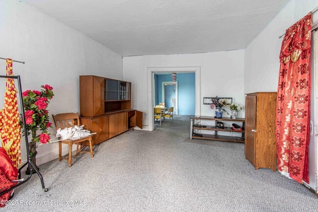Photo - 844 Monroe Ave