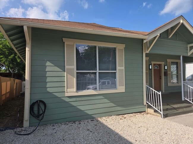 Photo - 219 Princeton Ave