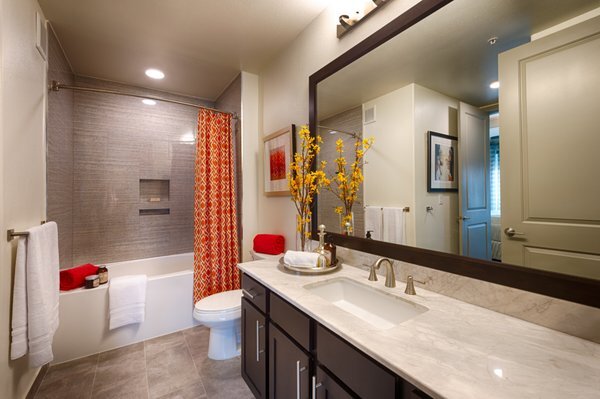 Photo - 909 Town and Country Blvd Unidad 29.109