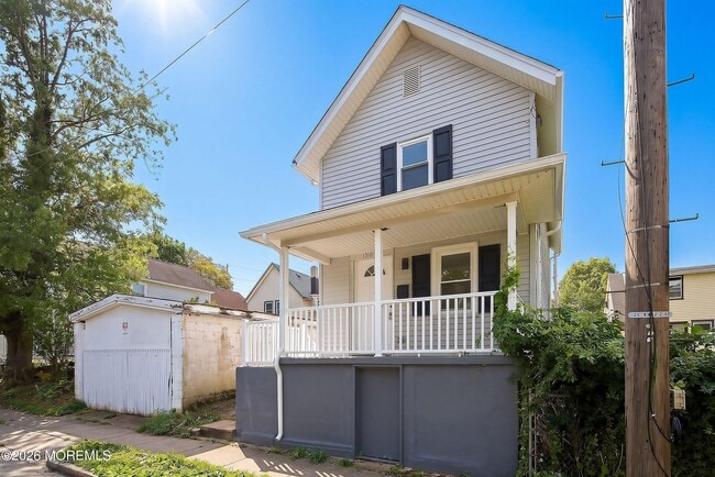 1310 Summerfield Ave