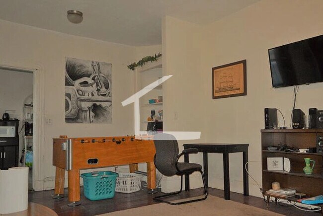 Photo - 201 Harvard Ave Unit 3