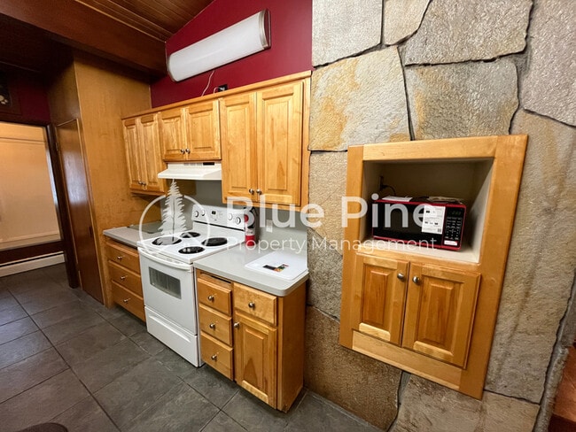 Photo - 755 9th St