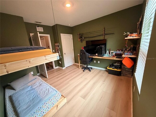 Photo - 9021 Pyrus St