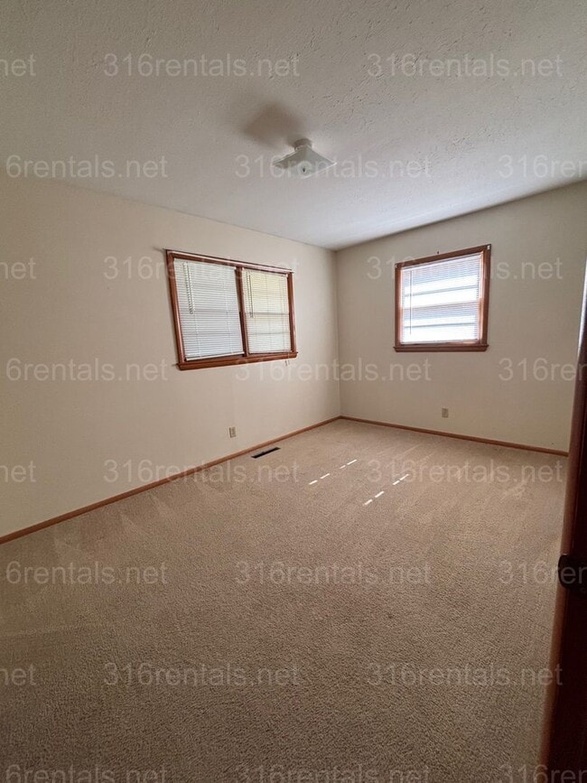 Photo - Two bedroom one bath duplex available now!