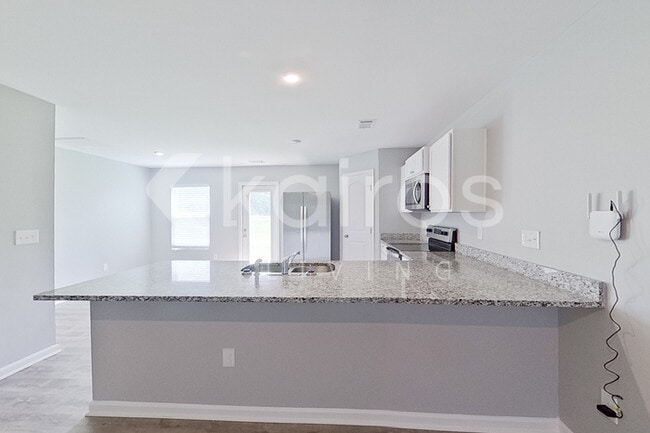 861 VISTAMOUNT PATH