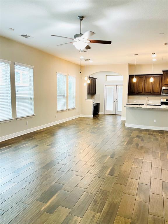 542 Bonnet Blvd