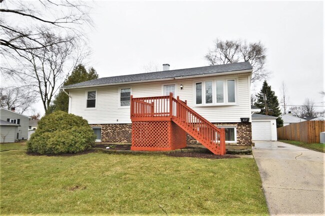 337 E Fullerton Ave - 337 E Fullerton Ave House