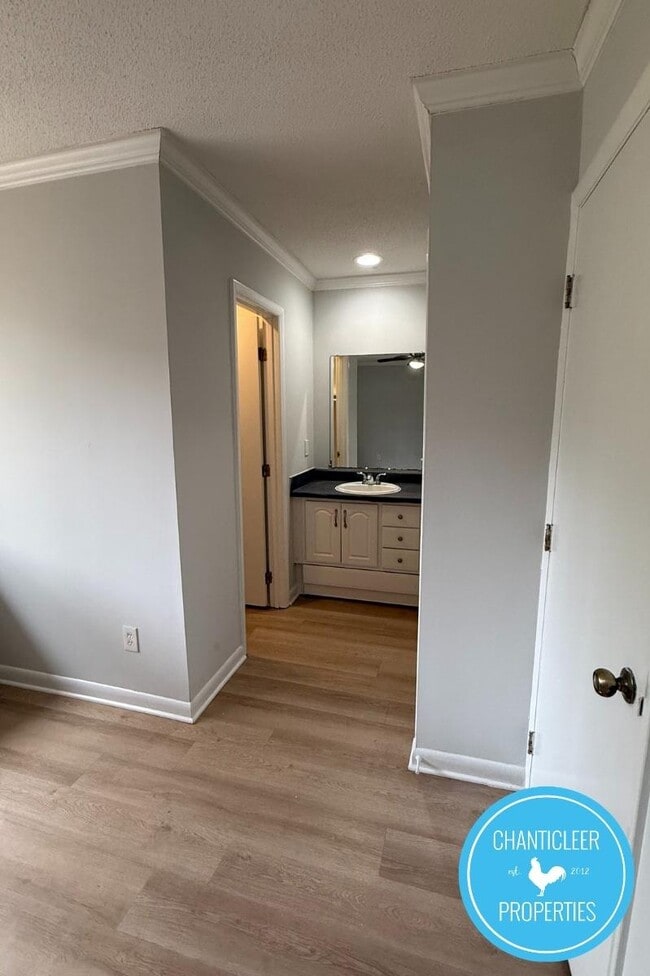 Photo - 7314 Sandy Creek Dr