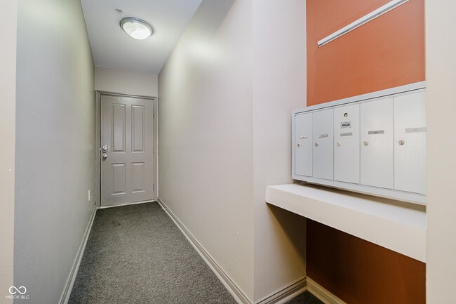 Photo - 420 E Ohio St Unit A