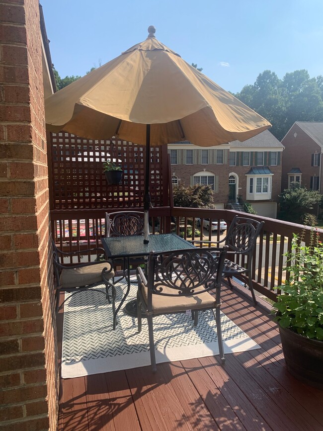 Photo - 4130 Appleby Way