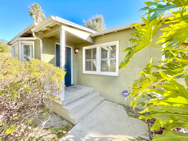 Photo - 11914 Ocean Park Blvd Unidad 11914