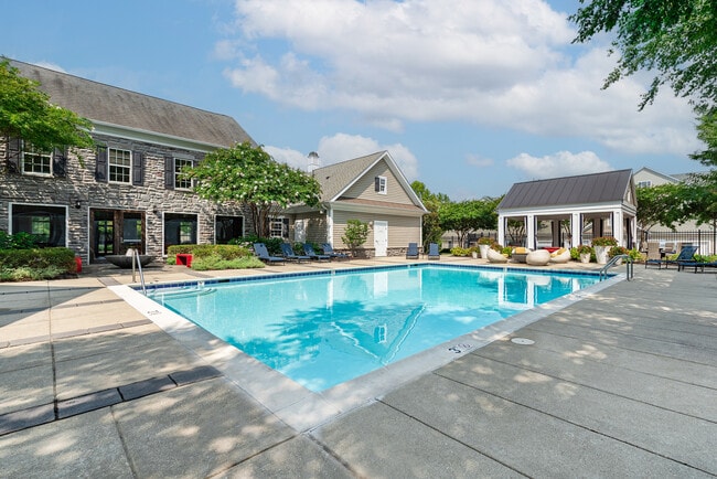 Photo - Belmont Station