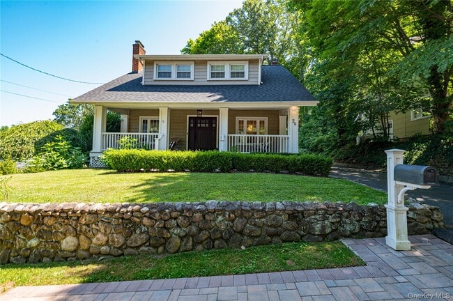 Photo - 24 Soundview Rd