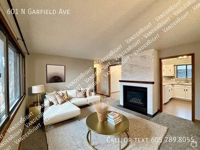 Building Photo - 601 N Garfield Ave Rental