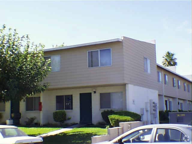 Spencer Street Manor