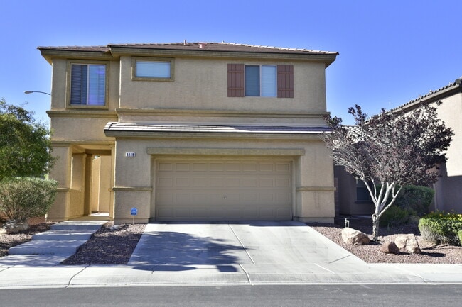 Building Photo - Gorgeous 3Bed/2.5Bath, 2-Story Home located in the Aliante Area