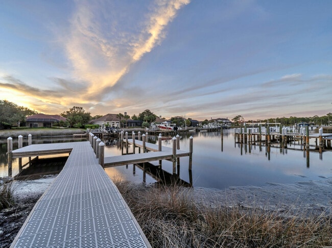 Photo - 330 Kelly Plantation Dr