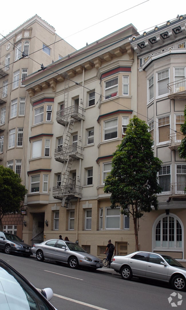 1025 Sutter