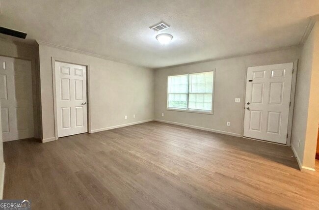 Photo - 103 Sycamore Dr