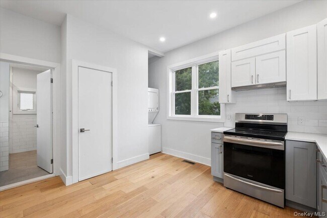 Photo - 56 Wildey St Unidad 2FL