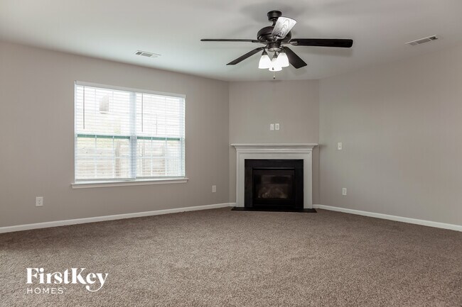 Photo - 1920 Windy Willow Ln