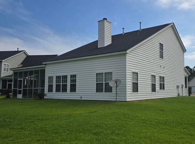 Photo - 4Br 2.5Ba in Grand Oaks with Pool Access!