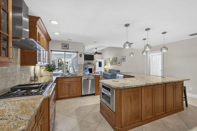 Photo - 19570 Trails End Terrace