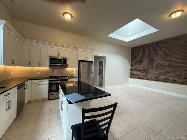 Photo - 125 Main St Unit 1B