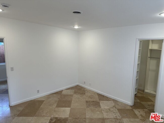 Photo - 2454 Penmar Ave