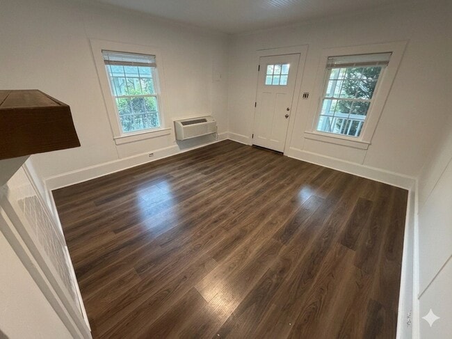 Photo - 1022 Kent St Unit 1022 Kent Street