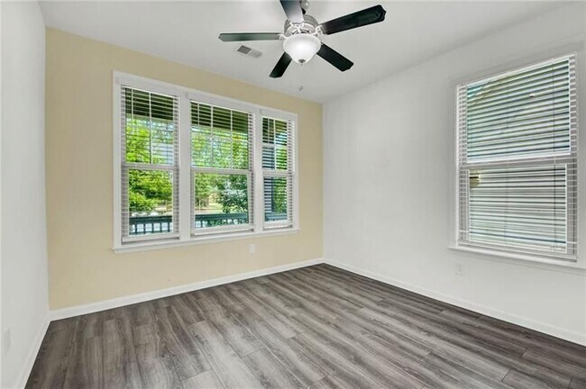 Photo - 4795 Bellehurst Ln