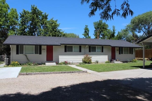 4042 W Garnet St Unit 4042