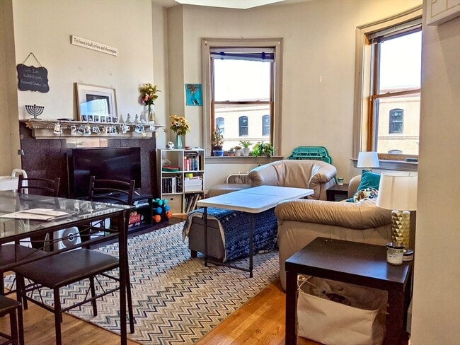 Photo - 616 Columbus Ave Unidad 7