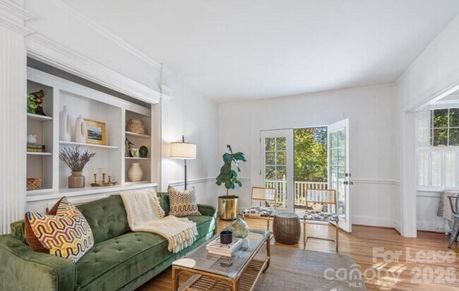 Photo - 118 Altondale Ave Unit 3
